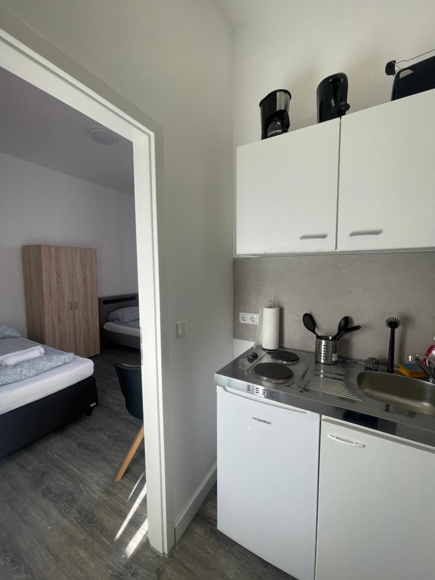 Comfortable Hostel In Wesseling Esterno foto
