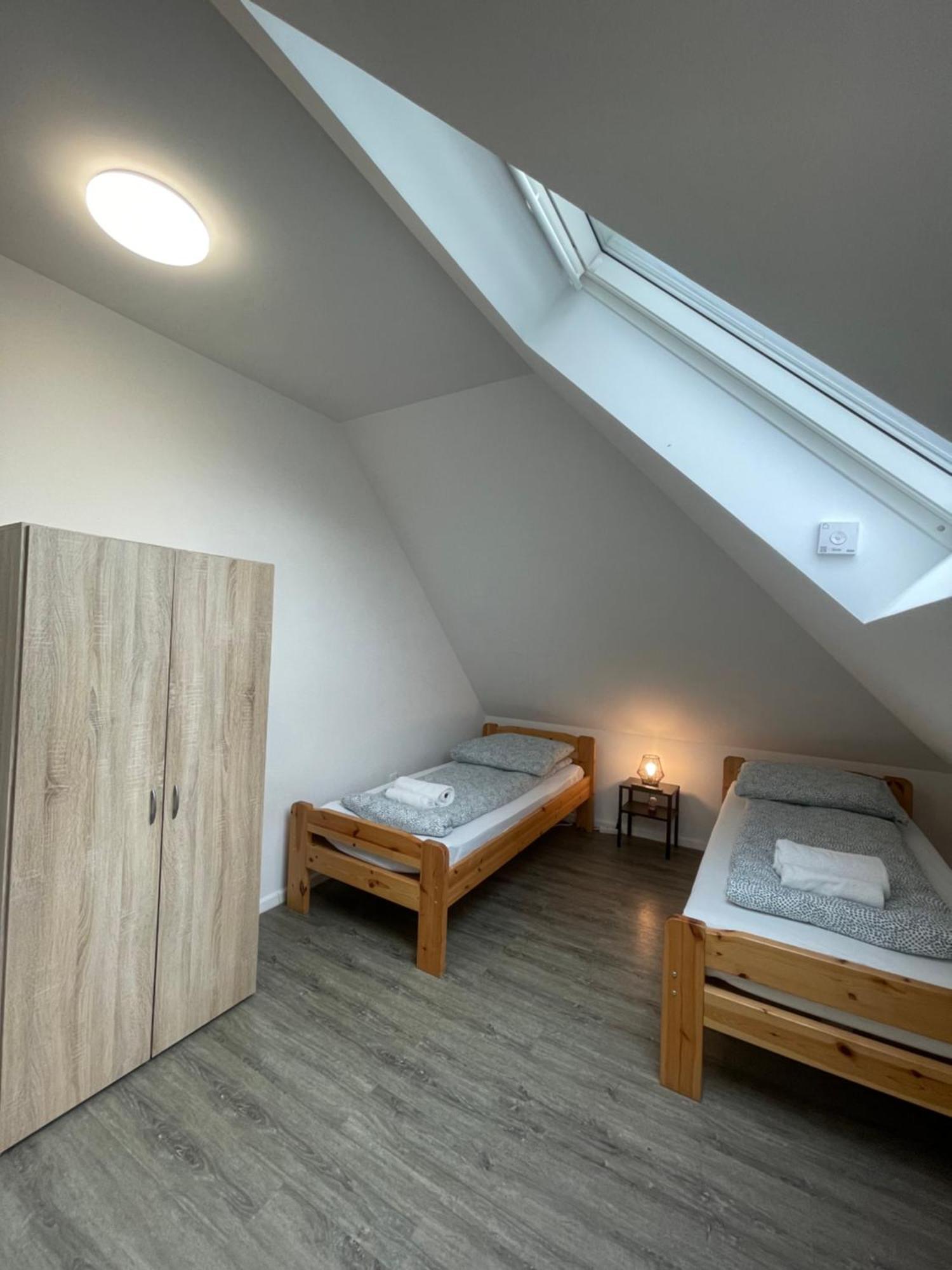 Comfortable Hostel In Wesseling Esterno foto