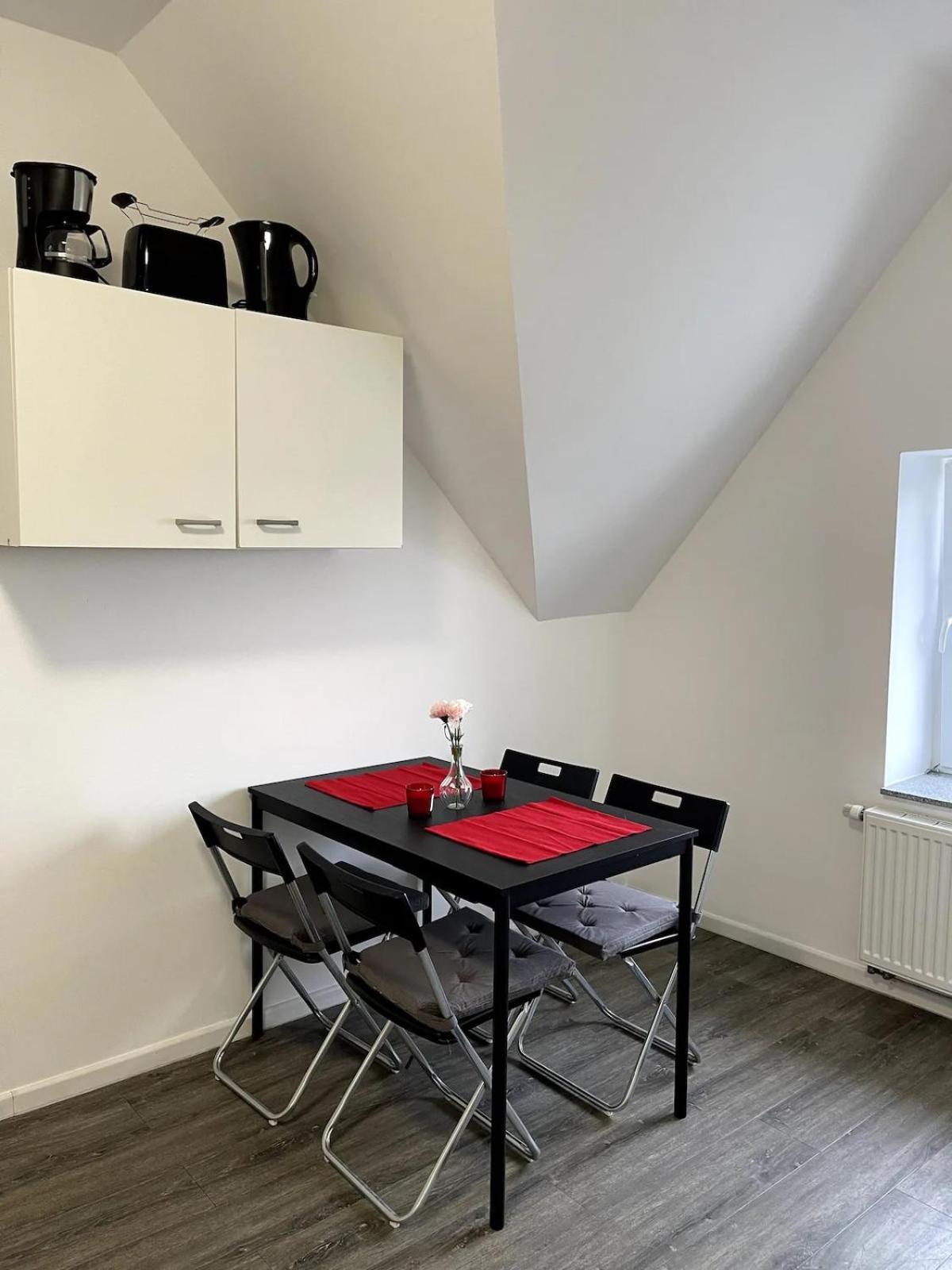 Comfortable Hostel In Wesseling Esterno foto